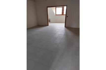 Luxus 4,5 Zimmer Wohnung ab Sofort frei - Linkenheim-Hochstetten