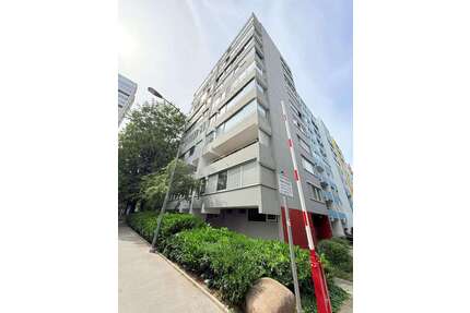 Wohnung zum Kaufen in Augsburg 449.000,00 € 118 m²