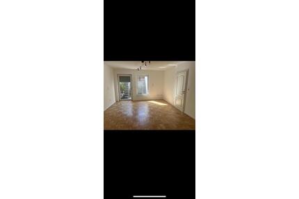3-Zimmer-Souterrainwohnung mit Terrasse - Rheinberg