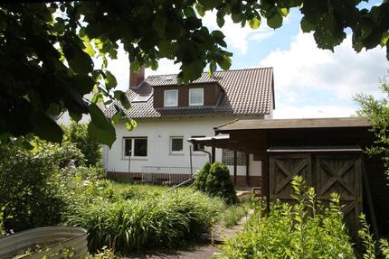 Schickes Einfamilienhaus mit großem Garten - Rosbach vor der Höhe