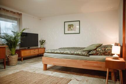 Großzügige 3-Zimmer-Ferienwohnung mit 2 Schlafzimmern - Bretzfeld