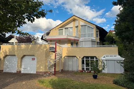 Koblenz, 30qm schöne 1-Raum Wohnung gegen Seniorenhilfe