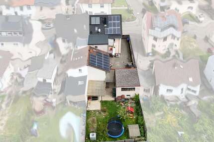 Haus zum Kaufen in Pfinztal 598.000,00 € 210 m²