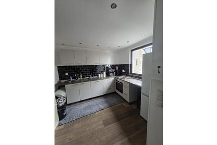 Wohnung zu vermieten - 780,00&nbsp;EUR Kaltmiete, ca.&nbsp; 65,00&nbsp;m&sup2; in Jülich (PLZ: 52428)