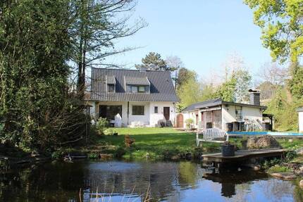 Freistehendes Einfamilienhaus in Korschenbroich-Pesch