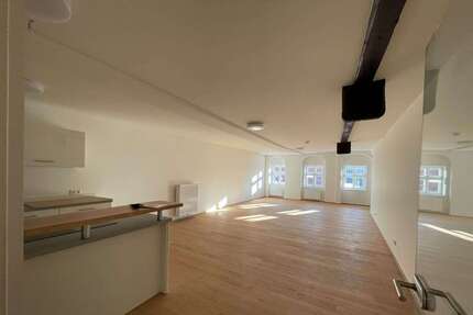 Wohnung zum Mieten in Dinkelsbühl 900,00 € 109.88 m²