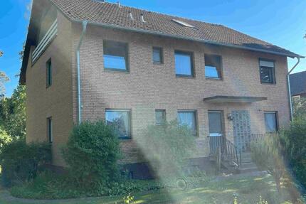 Ruhige 3 Zimmer Wohnung, 1.OG, Einbauküche, Südbalkon, Garten - Ummern