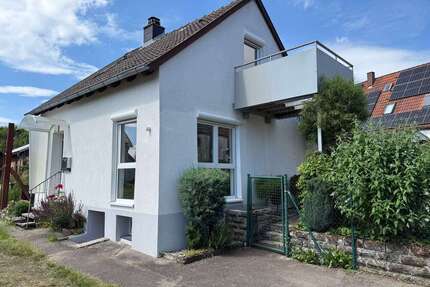 Haus zum Kaufen in Bretzfeld-Adolzfurt 225.000,00 € 71 m²