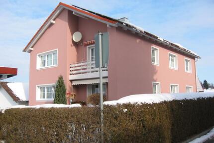 4-Zimmer Wohnung - 620,00&nbsp;EUR Kaltmiete, ca.&nbsp; 100,00&nbsp;m&sup2; in Tittling (PLZ: 94104)