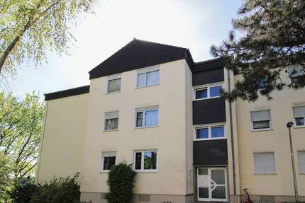 Gemütliche 3,5-Zimmer-Erdgeschosswohnung mit Balkon, Gäste-WC & Einbauküche in ruhiger Lage - Kamen Kamen-Mitte
