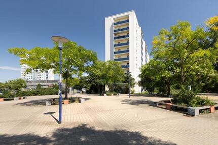 Luxusgefühl. Sparpreis real. - 206,00&nbsp;EUR Kaltmiete, ca.&nbsp; 54,47&nbsp;m&sup2; in Halle (Saale) (PLZ: 06124) Halle-Neustadt