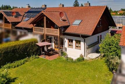 Sonniges Reihenendhaus mit Gartenidylle in Kirchseeon - Eglharting