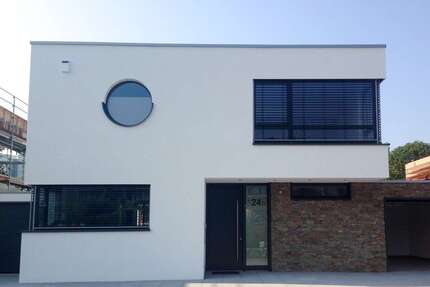 Grundstück zu verkaufen in Neuss-Holzheim 395.000,00 € 731 m²