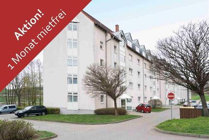 +++ 1 Monat mietfrei! Ruhig gelegene 2-Zi.-DG-Whg. in Waldenburg: Super-Preis + EBK auf Wunsch +++