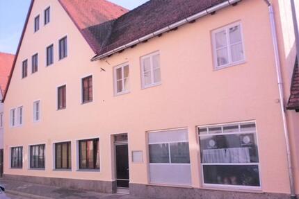 Kapitalanlage - Mehrfamilienhaus Top-Innenstadtlage v. Nördlingen
