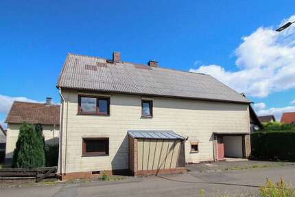 Haus zum Kaufen in Ulrichstein 99.000,00 € 140 m²