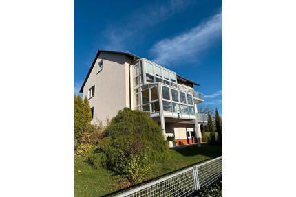 Großzügige 115 m² Wohnung mit Wintergarten - Bad Emstal