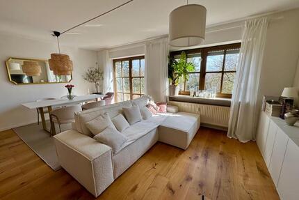 Exklusive 3-Zimmer-Wohnung in Fürther Stadtvilla mit Südbalkon