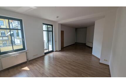 Helle 2-Zimmer Wohnung mit Balkon in ruhiger Lage in der Neue Str. zur Miete - Magdeburg
