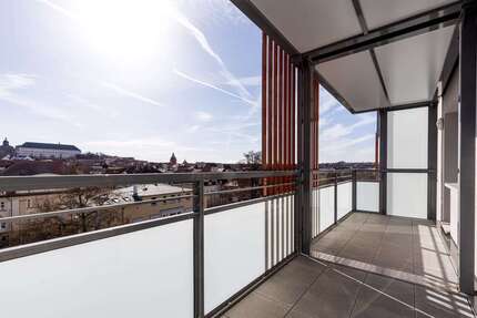 Wohnung zum Mieten in Gotha 963,23 € 101.26 m²