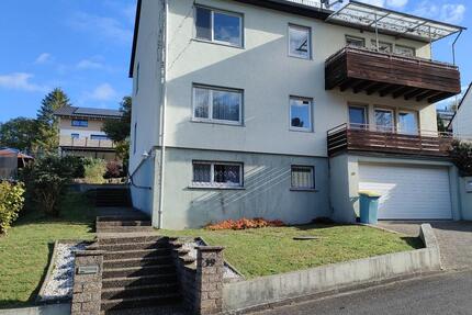 Zweifamilienhaus | großes Grundstück | D-Garage | provisionsfrei - Schlüchtern