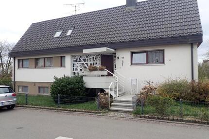 Einfamilienhaus mit Einliegerwohnung - Allensbach