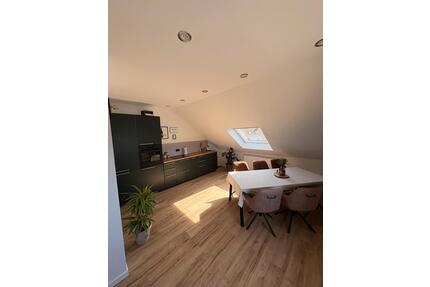 Moderne 3-Zimmer-Wohnung - 1.100,00&nbsp;EUR Kaltmiete, ca.&nbsp; 120,00&nbsp;m&sup2; in Homburg (PLZ: 66424)