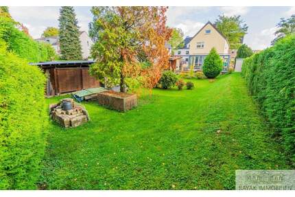 Perfektes Baugrundstück mit 384 m² in begehrter Lage von Benrath mit positivem Bauvorbescheid - Düsseldorf Benrath