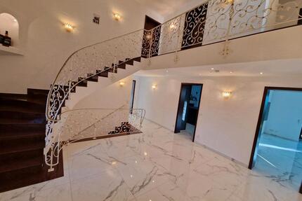 Villa in sehr guter Lage und in sehr gutem Zustand - Illertissen