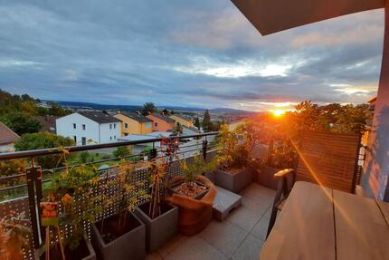 Helle, schöne 65 m² Penthouswohnung - Bad Neustadt an der Saale