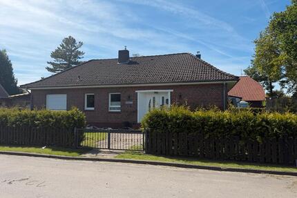 Bungalow Haus mit großem Eck Grundstück - Schortens