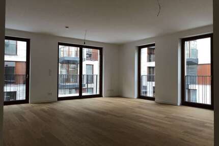 Wohnung zum Mieten in Berlin 1.700,00 € 82 m²