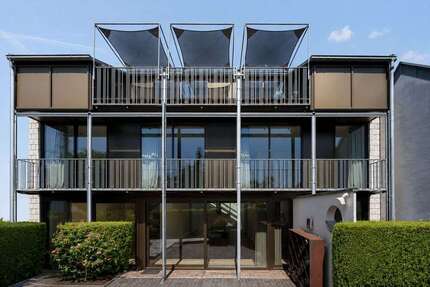 Haus zum Kaufen in Köln 1.780.000,00 € 287 m²