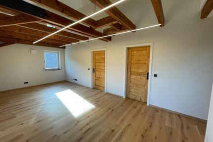 4-Zimmer-DG-Wohnung mit Balkon, Einbauküche & Smart Home - Balzheim