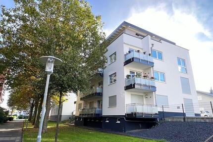 Modern. Ruhig. Effizient. 2-Zimmer-Wohnung mit Einbauküche, Balkon, Keller & Wärmepumpe in Meckenheim