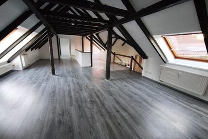 Außergewöhnliche 5-Zimmer-Dachgeschosswohnung mit Fachwerk | 110 - Rositz