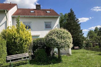 Reihenendhaus mit Garten und viel Platz in Zeil a. Main - Zeil am Main