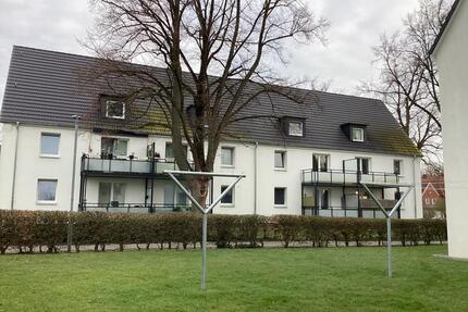 Preisgünstige und ansprechende 2,5-Zimmer-Wohnung - Lübeck Sankt Lorenz Nord