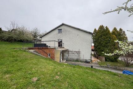 Sanierungsbedürftiges Einfamilienhaus in Degernbach Pfarrkirchen - Postmünster