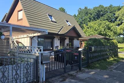 Einfamilienhaus mit Blick auf Pferdekoppeln in Bramfeld - Hamburg Wandsbek