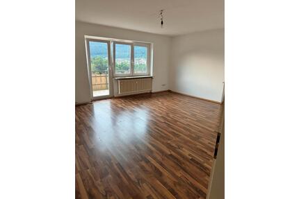 4 Zimmer Wohnung mit großzügigem Balkon in 69434 Hirschhorn - Hirschhorn (Neckar)