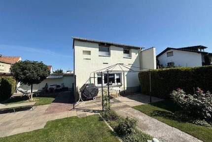 Großzügiges Einfamilienhaus mit traumhaftem Garten in ruhiger Wohnlage - Ludwigshafen am Rhein Gartenstadt