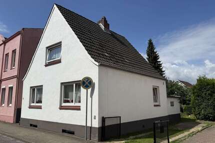 Haus zum Kaufen in Uetersen 229.000,00 € 78.1 m²