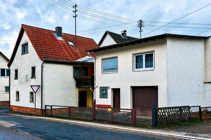 Wohnhaus mit Anbau - 99.000,00&nbsp;EUR Kaufpreis, ca.&nbsp; 100,00&nbsp;m&sup2; in Walldürn (PLZ: 74731)