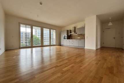 Wohnung zum Mieten in Berlin 2.184,00 € 95 m²