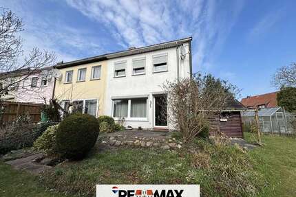 Haus zum Kaufen in Celle 90.000,00 € 61.51 m²
