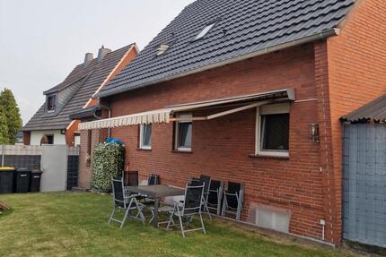 Freistehendes Einfamilienhaus - zwei Wohnungen – nicht vermietet - Geilenkirchen