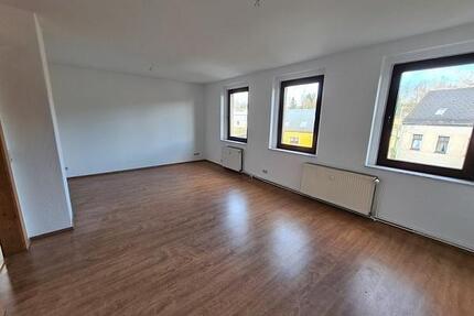 3-Raum-Dachgeschoß-Wohnung in Oberreichenbach - Reichenbach im Vogtland