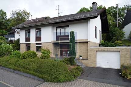 Haus zum Kaufen in Siegen 398.000,00 € 222 m²