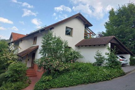 1 Familienhaus mit Einliegerwohnung & Gartensauna in ruhiger Ortsrandlage in Ober-Beerbach - Seeheim-Jugenheim